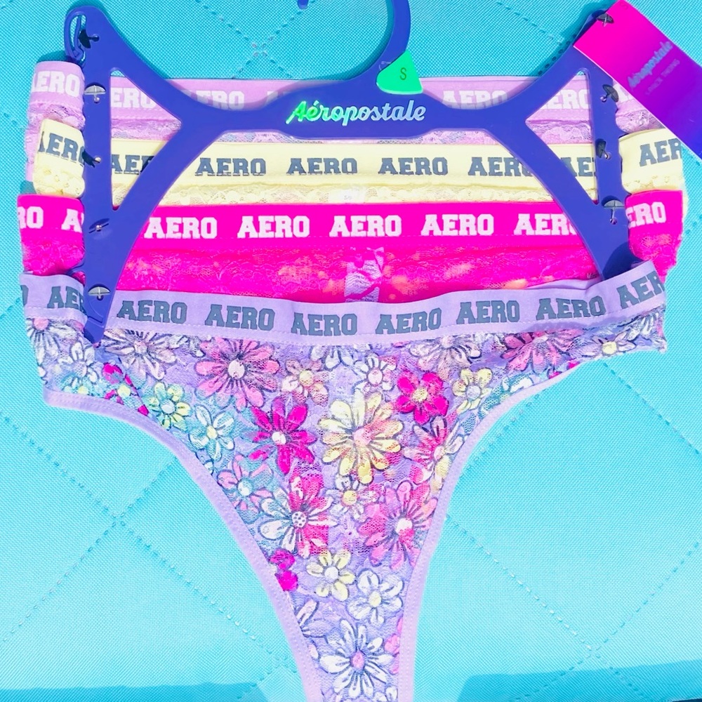 AEROPOSTALE THONG PANTIES (4 PAIRS) SMALL